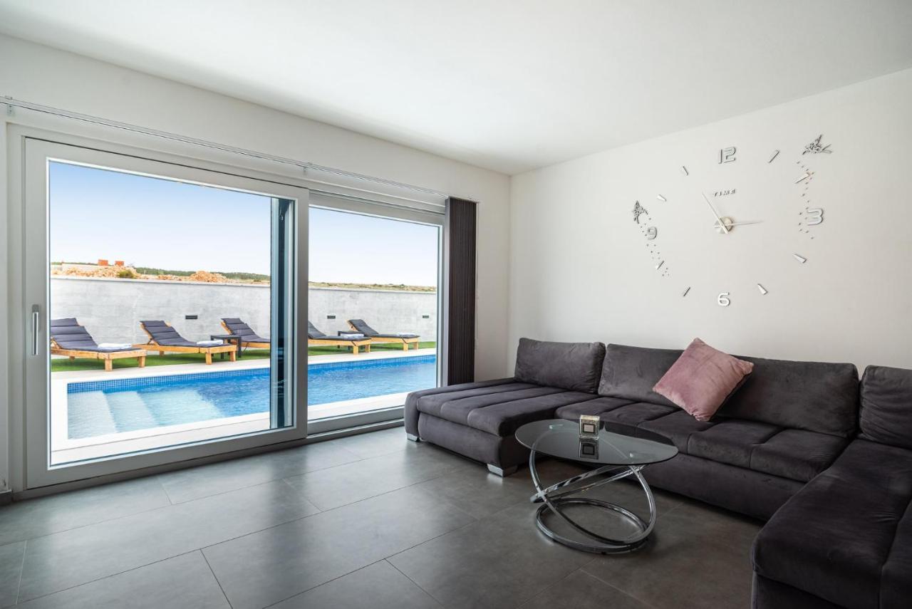 Luxury Villa Noemi Ražanac المظهر الخارجي الصورة