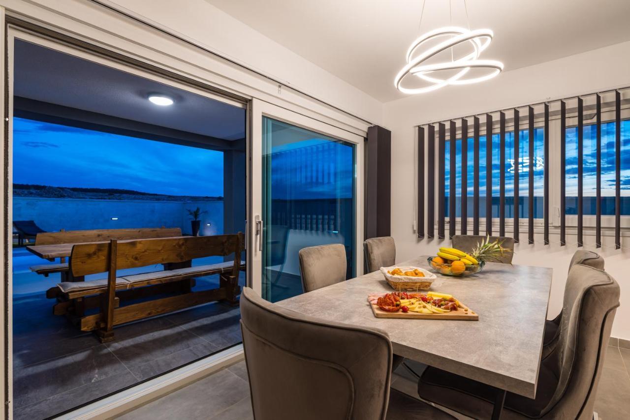Luxury Villa Noemi Ražanac المظهر الخارجي الصورة
