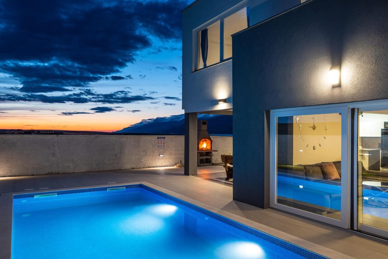 Luxury Villa Noemi Ražanac المظهر الخارجي الصورة
